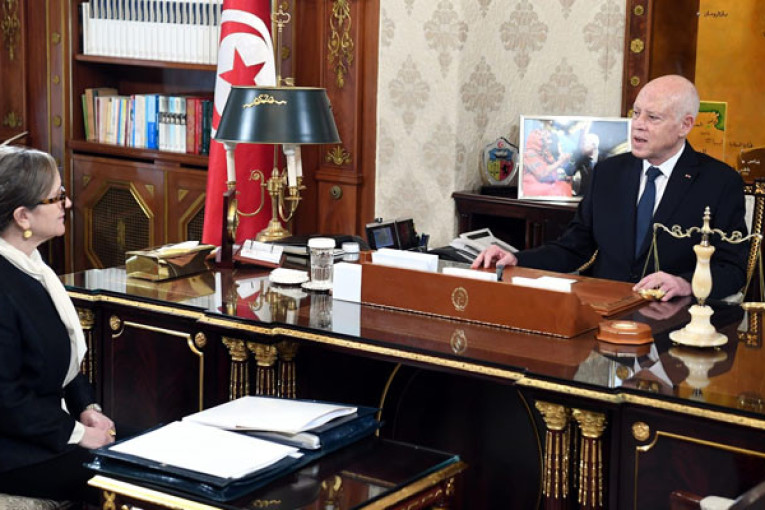 سعيد يؤكد على ضرورة الإسراع في حسم الأملاك المصادرة وإعادة أموال الشعب