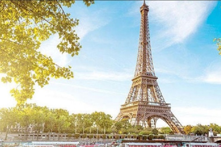 عشر المجتمع الفرنسي من الأجانب غالبيتهم من المغرب العربي