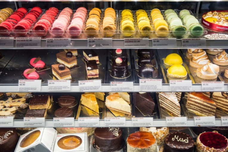 رئيسة غرفة صنع المرطبات: ستكون هناك مراقبة مكثفة على صفحات بيع الحلويات عبر الفايسبوك