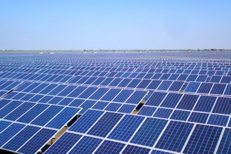 خبراء: ‘يجب استكشاف مجال إدماج الألواح الفولطوضوئية في المباني لتحقيق الإنتاج الذاتي للطاقة في تونس’