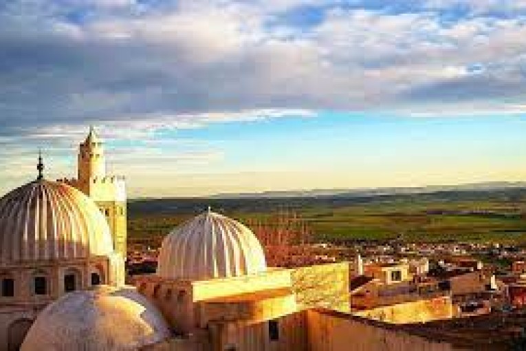 نحو بعث سوق لترويج المنتوجات المحلية في مدينة الكاف