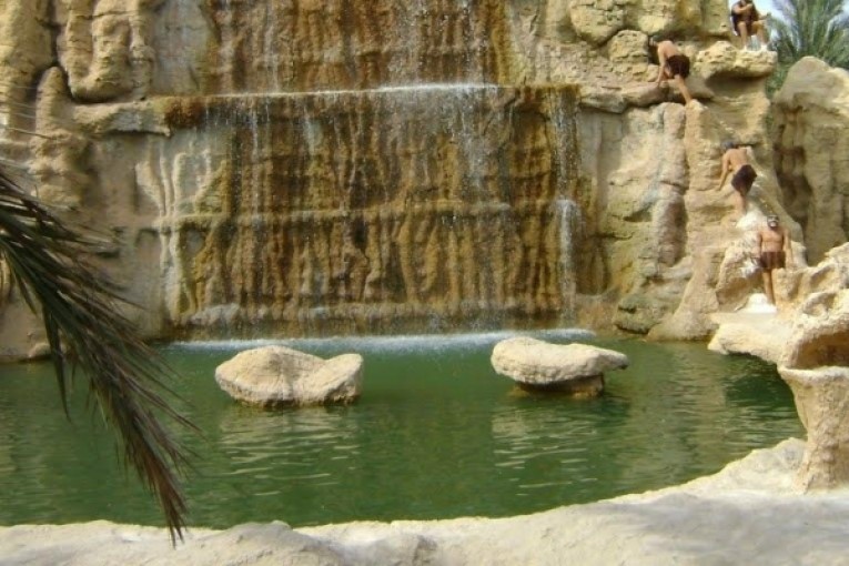 توزر: ارتفاع عدد السياح الوافدين وعدد الليالي المقضاة