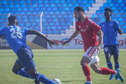 الاتحاد الإفريقي يكتفي بتوقيع عقوبة مالية على الأهلي في شكوى الهلال
