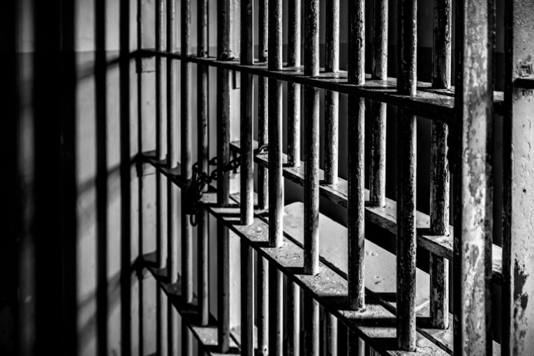 العاصمة: 6 أعوام سجنا ضدّ ستّيني متّهم بالاعتداء بالفاحشة على طفل قاصر