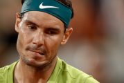 نادال ينسحب من رولان غاروس.. ويحدد موعد اعتزاله