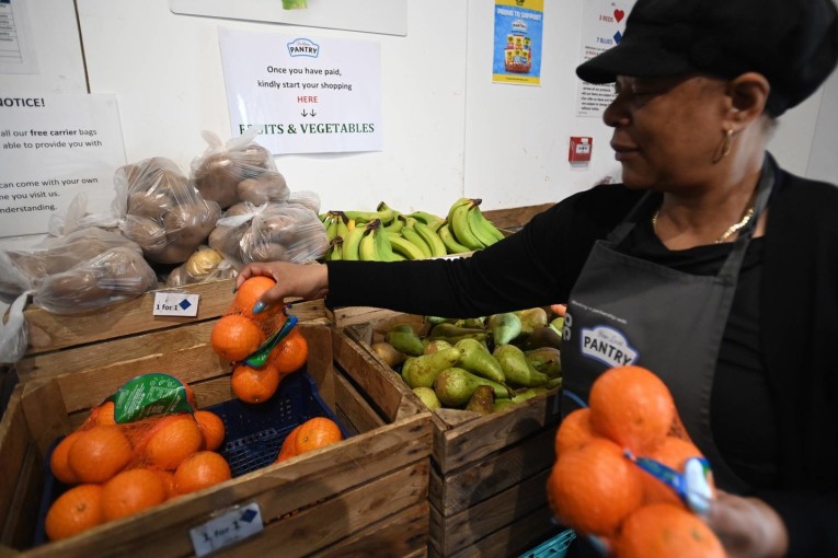 تضخم أسعار السلع الاستهلاكية في بريطانيا يتراجع