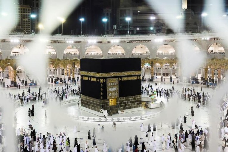 سيدي بوزيد: 353 شخصا سيؤدون مناسك الحج هذه السنة