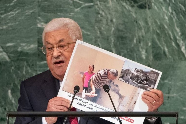 الرئيس الفلسطيني يدعو الأمم المتحدة إلى تعليق عضوية إسرائيل لإخلالها بتعهداتها