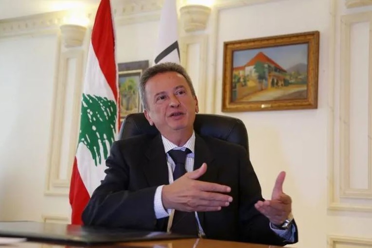 الادعاء الفرنسي يصدر مذكرة اعتقال بحق حاكم مصرف لبنان المركزي