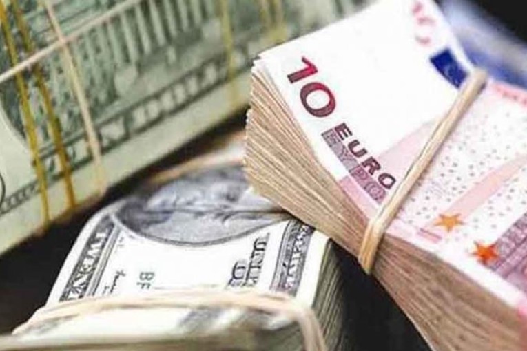 بسام النيفر: ‘عدم توفير تمويلات بالعملة الأجنبية قد يؤدي إلى تسجيل خسائر ملموسة في ميزان الدفوعات’