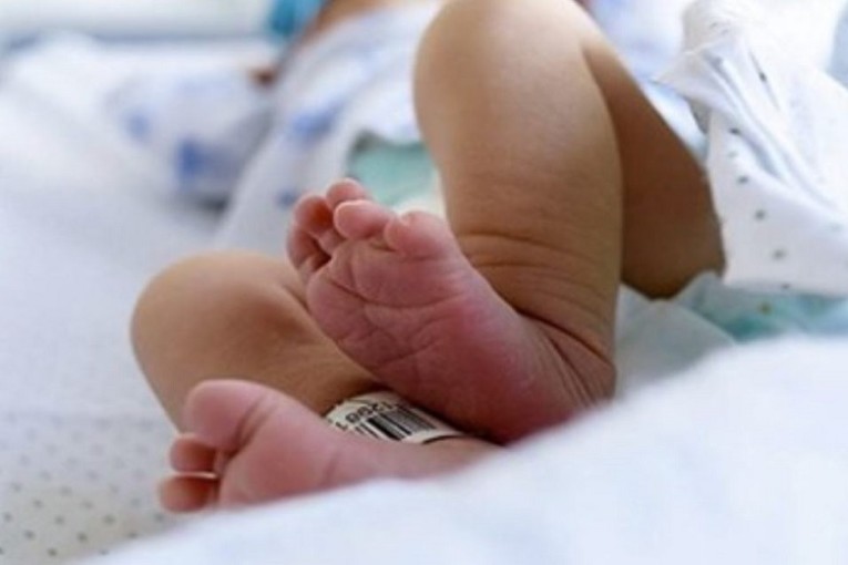 الكاف: نواب يرفعون شكوى الى رئيس الجمهورية بعد وفاة رضيع بالمستشفى واستئصال رحم والدته