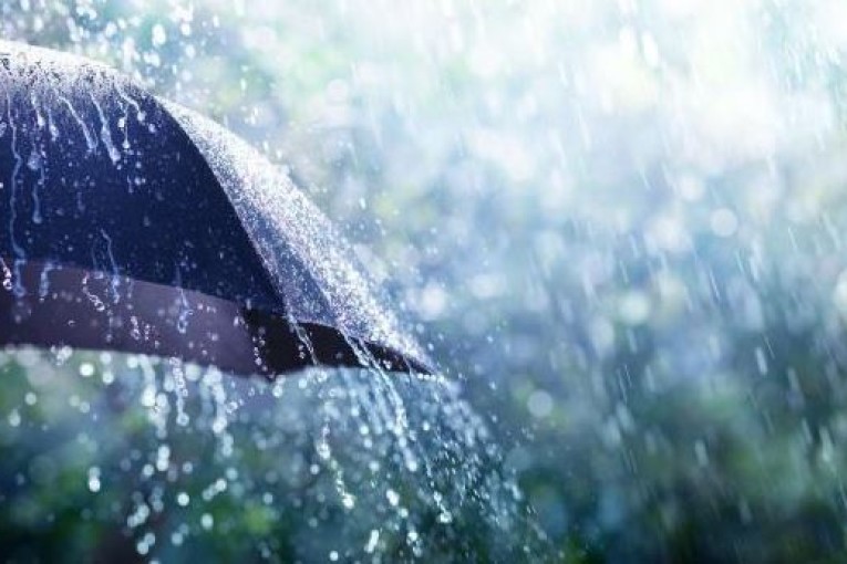 أمطار غزيرة في الشمال الغربي الليلة