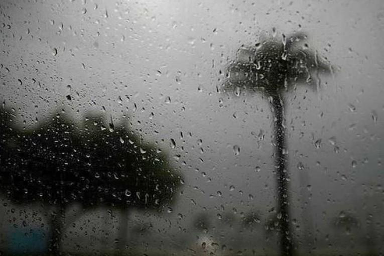 الليلة: أمطار ضعيفة ومحلية والحرارة بين 14 و24 درجة