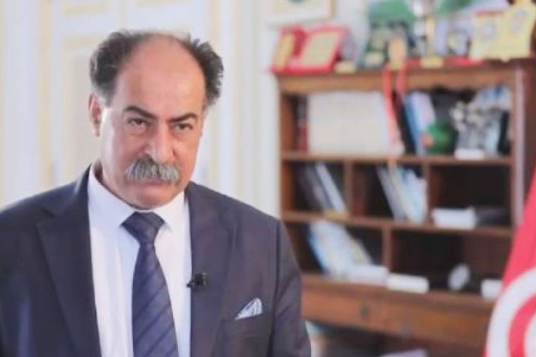 وزير الداخلية: ‘منفّذ الاعتداء الإجرامي بجربة وسام الخزري قام بتصفية زميله بمسدس فردي’