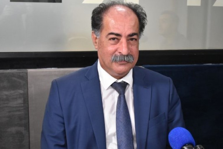 وزير الداخلية يؤكــد حرص وزارته على توفير مقرات أمنية لائقة لاستقبال المواطنين