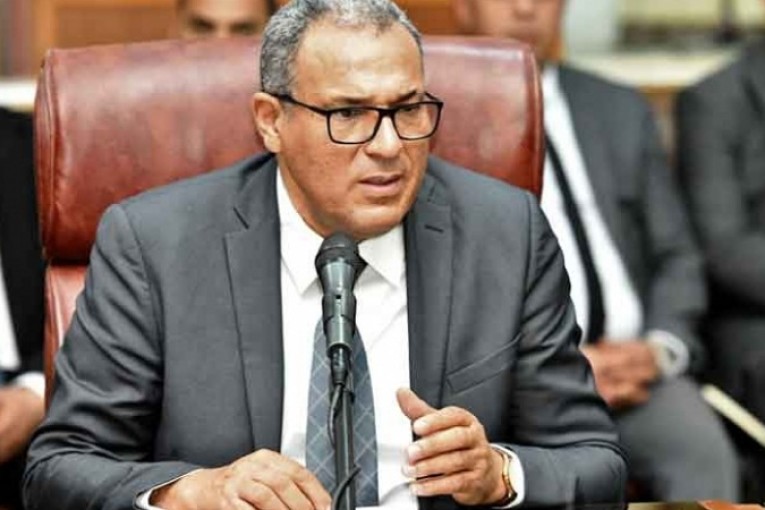 وزير التربية ينفي فرضية السنة البيضاء