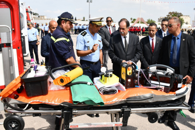 وزير الداخلية يؤدّي زيارة إلى مقرّ المدرسة الوطنية للحماية المدنية