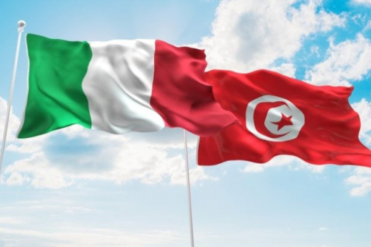 وزارة الداخلية الإيطالية: تسليم 82 مركبة لتونس لمكافحة الاتجار بالبشر