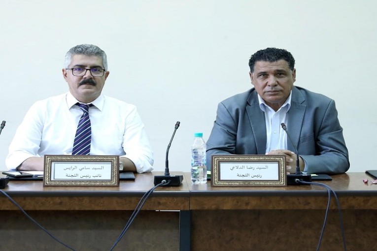 الصفقات العمومية والأملاك المصادرة والأموال المنهوبة من ضمن ملفات لجنة الإدارة ومكافحة الفساد