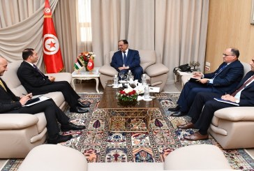 وزير الداخلية يستقبل سفير المملكة الأردنية الهاشمية بتونس