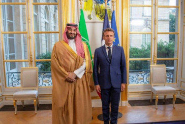 ولي العهد السعودي يغادر لفرنسا في زيارة رسمية يلتقي خلالها ماكرون