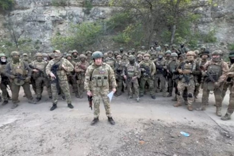 لتجنب إراقة الدماء.. رئيس فاغنر يأمر مقاتليه بالعودة إلى قواعدهم