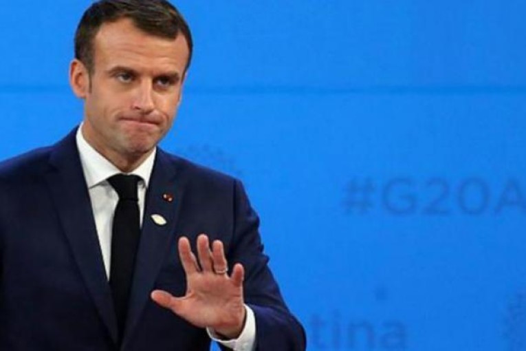 ماكرون: الانقلاب في النيجر “خطير” على منطقة الساحل