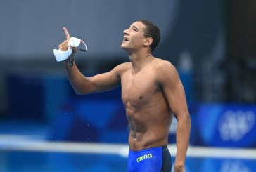 أيوب الحفناوي يحصد الذهب في بطولة العالم للسباحة
