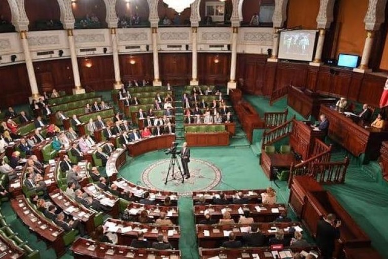 مكتب البرلمان يؤجل جلستي حوار مع الحكومة مقررة ليومي 27 و 28 جويلية الجاري