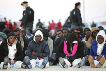 صفاقس: توافد أعداد غفيرة من المهاجرين غير النظاميين على محطة القطارات