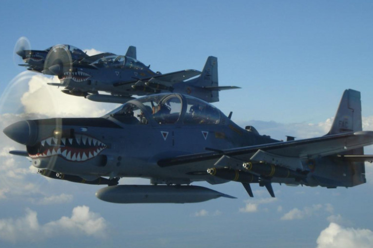 مالي وبوركينا فاسو ترسلان طائرات حربية إلى النيجر