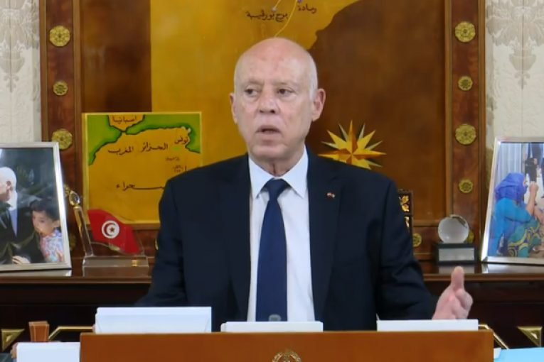 سعيد: ‘أموال الشعب المنهوبة بالخارج عندهم وهم يريدون إقراضنا بشروطهم’