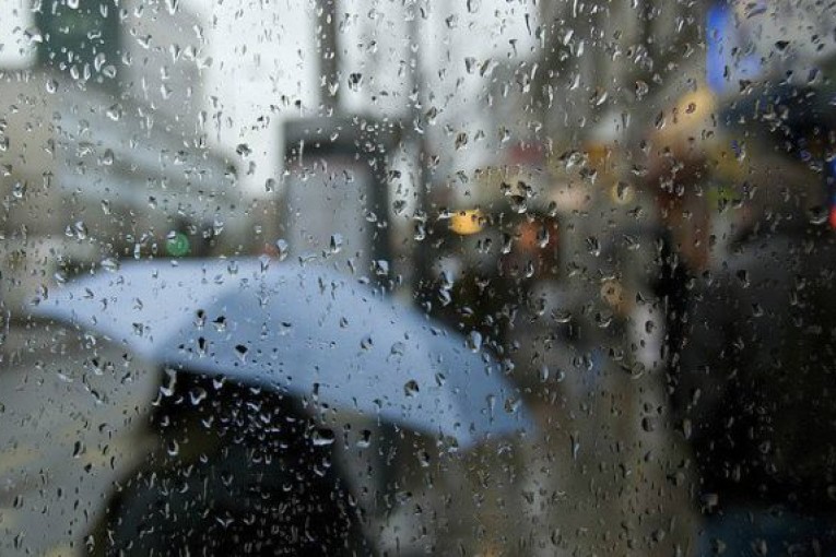 اليوم: أمطار غزيرة وتساقط للبرد محليا