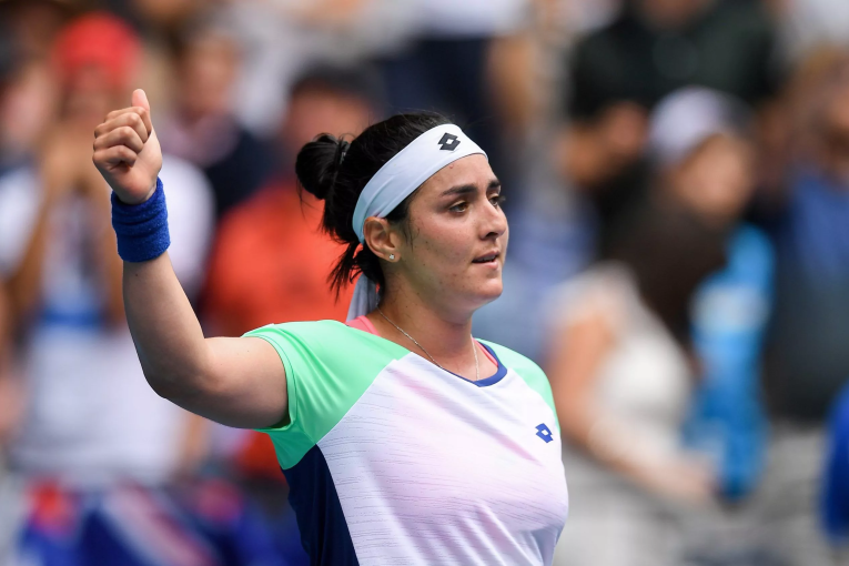 بطولة سينسيناتي للتنس: انس جابر تتخطى الأوكرانية أنهيلنيا كالينينا وتصعد الى ثمن النهائي