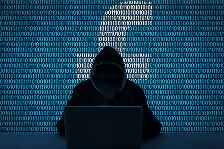 فتح أبحاث لكشف أصحاب مواقع وصفحات تُدار من الخارج