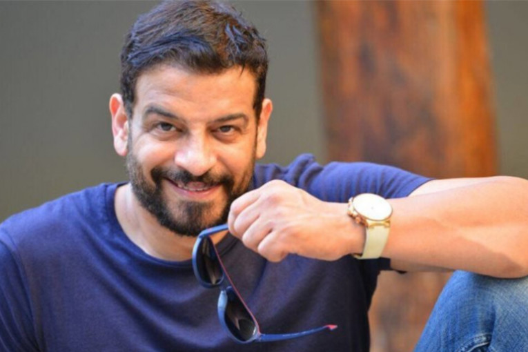 وفاة الفنان المصري أشرف مصيلحي