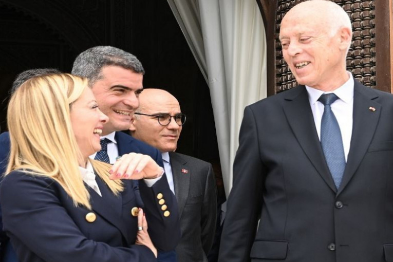 ميلوني: ضرورة تنفيذ مذكرة التفاهم مع تونس حول الهجرة بشكل سريع وحاسم’