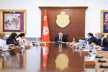 رئيس الحكومة يترأس جلسة عمل وزارية حول منظومة الألبان