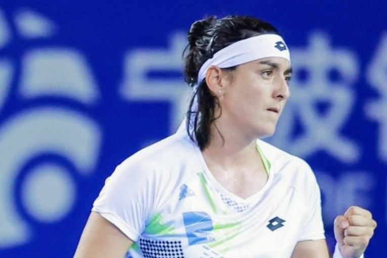 بطولة بيكين: خروج انس جابر من الدور الثاني