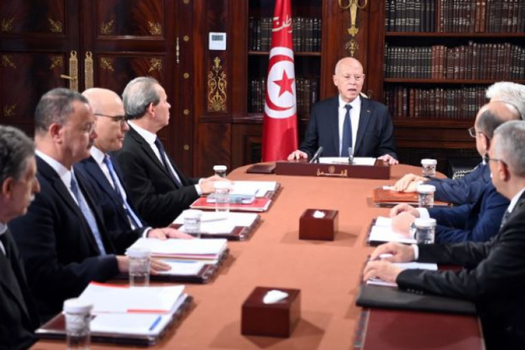 أدوية ومولدات كهربائية: تونس تبحث دعم فلسطين..وإمكانية إرسال أطباء