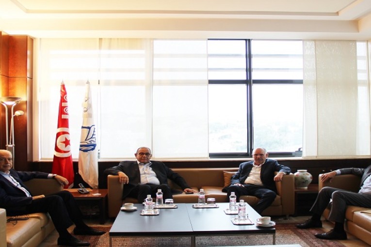 الوضع الاقتصادي والاجتماعي في البلاد من بين محاور لقاء ماجول والطبوبي