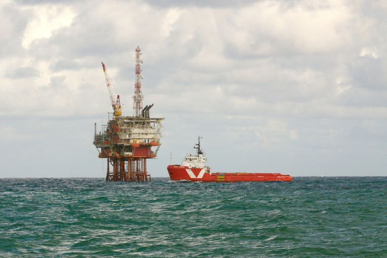 هولندا توقف استخراج الغاز من أكبر حقل في أوروبا