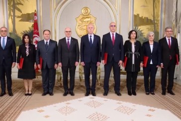 رئيس الجمهورية يشرف على موكب تسليم أوراق اعتماد لسفراء جدد لتونس