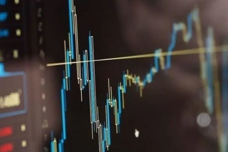 تقلّص العجز التجاري موفى أكتوبر