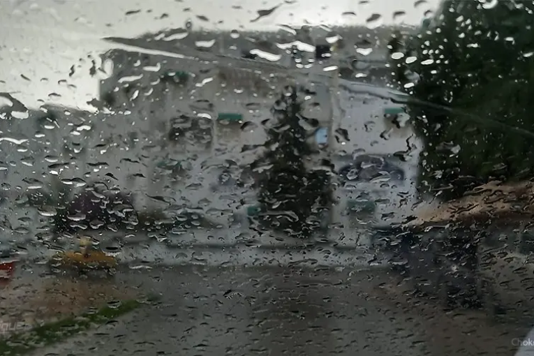 أمطار محلية منتظرة بأقصى الشمال الجمعة