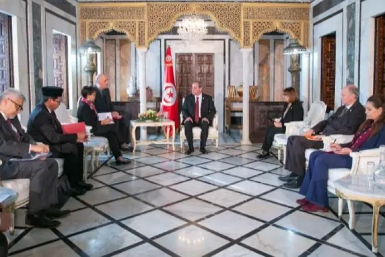 تونس وأندونيسيا تبحثان تطوير التعاون الاقتصادي