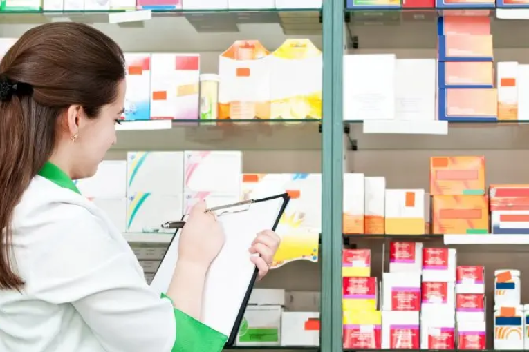 نقابة الصيدليات الخاصة: هذه الحلول لتجاوز أزمة نقص الأدوية في تونس