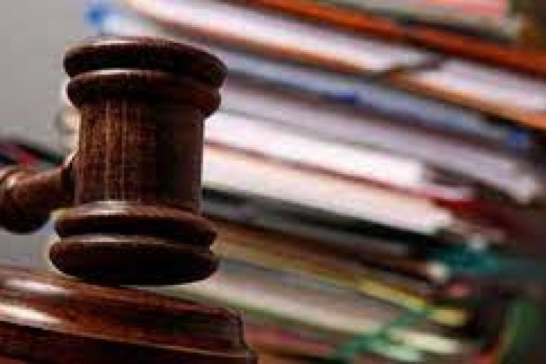 ملف أنستالينغو: وكالة أسفار متهمة بتهريب العملة رغم تجميد الأموال وحجز مليار من المليمات…