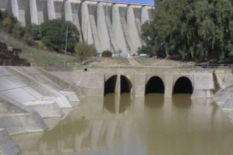 منوبة: تقدم بـ77% في أشغال مشروع سد خزان السعيدة