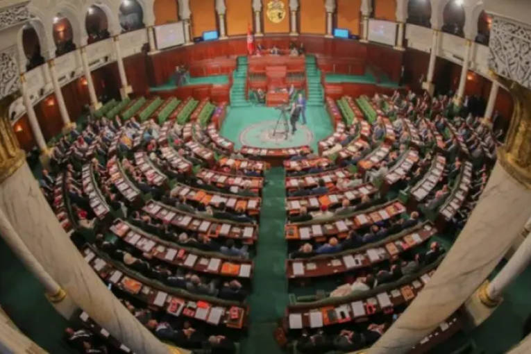 المصادقة على مشروع قانون منح البنك المركزي تسهيلات لخزينة الدولة